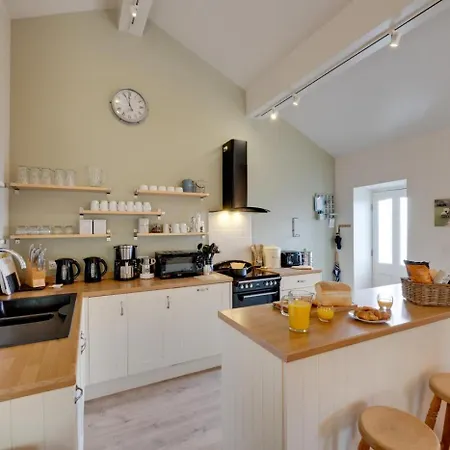 Hébergement de vacances 5 Bed In Oc-ds1056