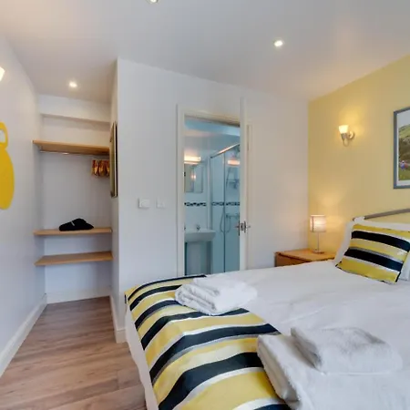 5 Bed In Oc-ds1056